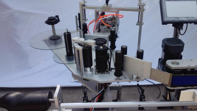 Mærkemaskine til plastikmærke til dobbeltsider eller enkeltsider 220V 1,5HP 50 / 60HZ