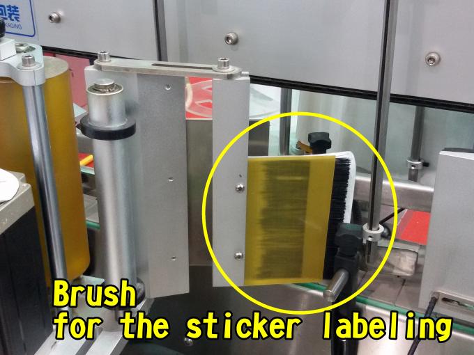 Flad overfladeautomatisk mærkningsmaskine til poser Fabrikshastighed 60 - 350 stk / min