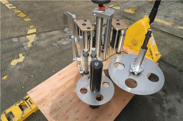 Rund flaske roterende etiketter med rotationsskålemærkningssystem