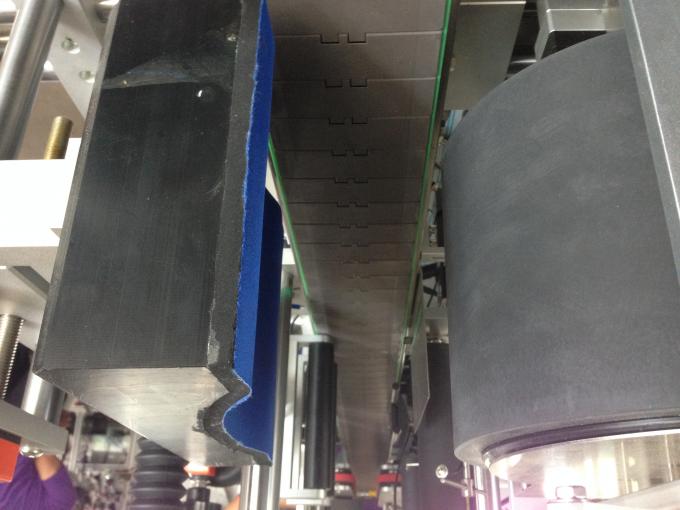 Automatisk klistermærke applikator til plast / glas rund flaske