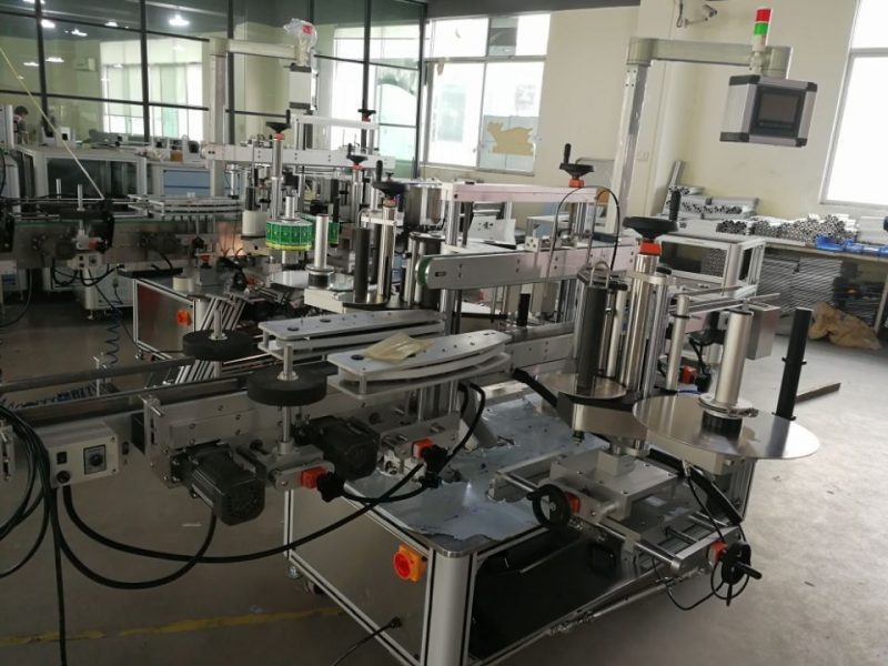 Kina High Speed Dual Corner Seal Labelling System til farmaceutiske kartoner leverandør
