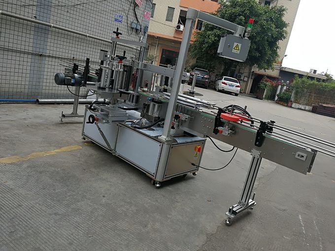 Selvklæbende mærkatmaskine med høj hastighed 200BS / min